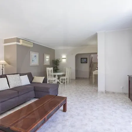 Pinhal Villa Almancil